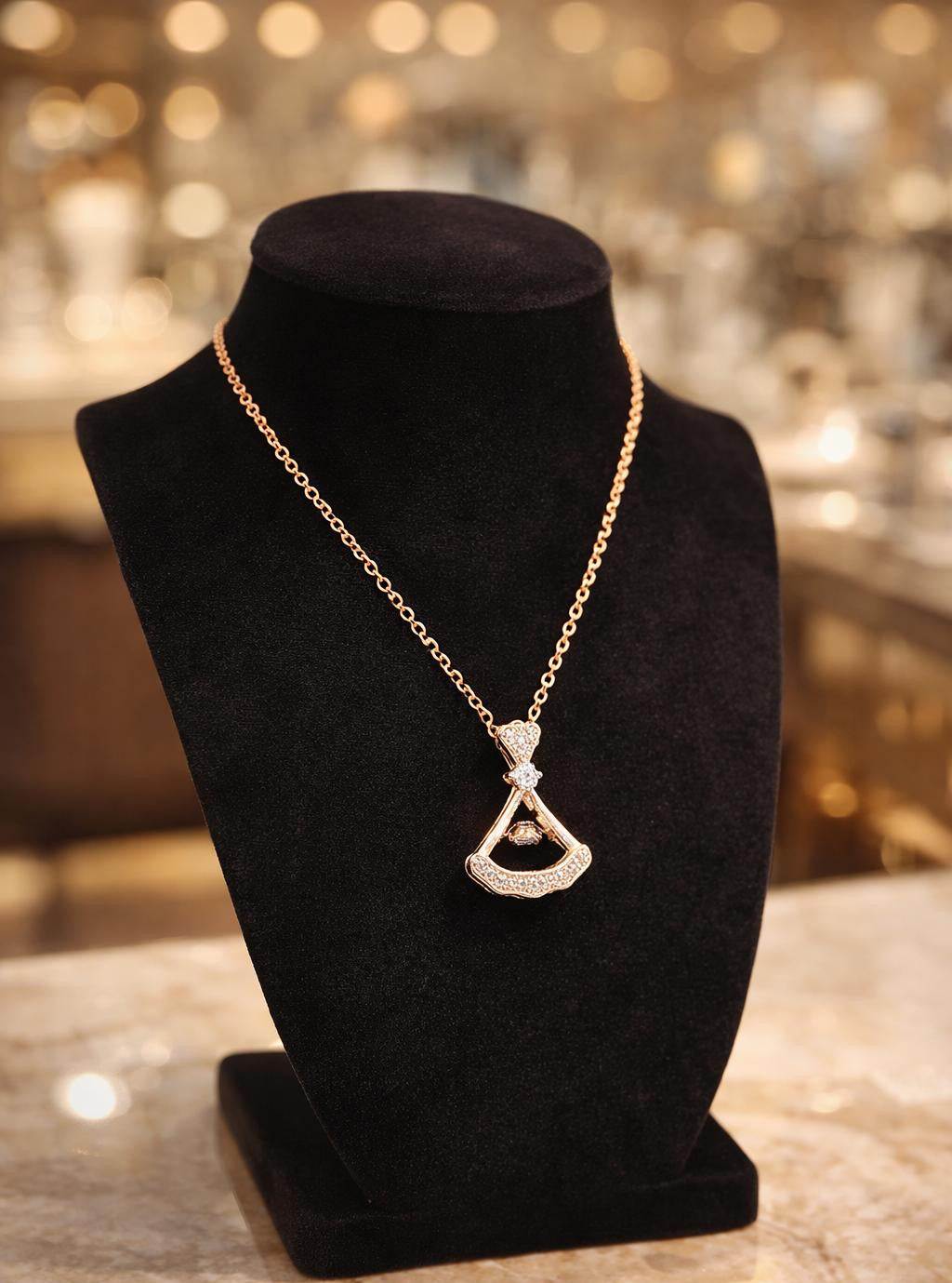 Women rose gold necklaces