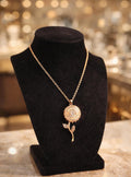 Women elegant & cute rotable sunflower neckace
