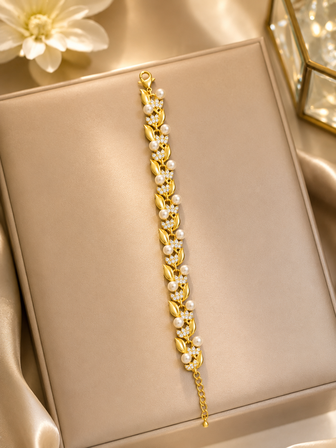 The Laurel Vine Bracelet